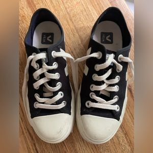 Veja sneakers black